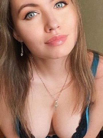 Камила Каспийск